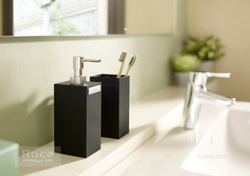 Диспенсер Roca Rubik 816841024